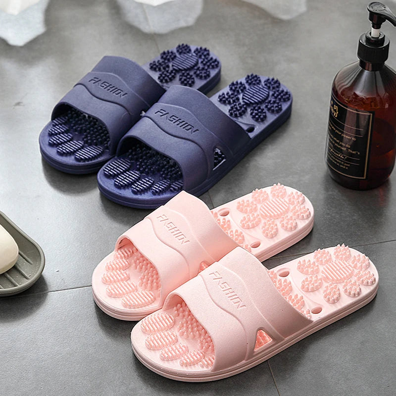 Premium Extra Große Akupunktur-Massage-Slipper – Rutschfestes Hohldesign für den Innenbereich und das Badezimmer, Bequeme Sohlenunterstützung für Männer und Frauen, Ideal für Entspannung und Fußtherapie